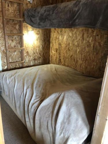 queen lower & twin upper bunk